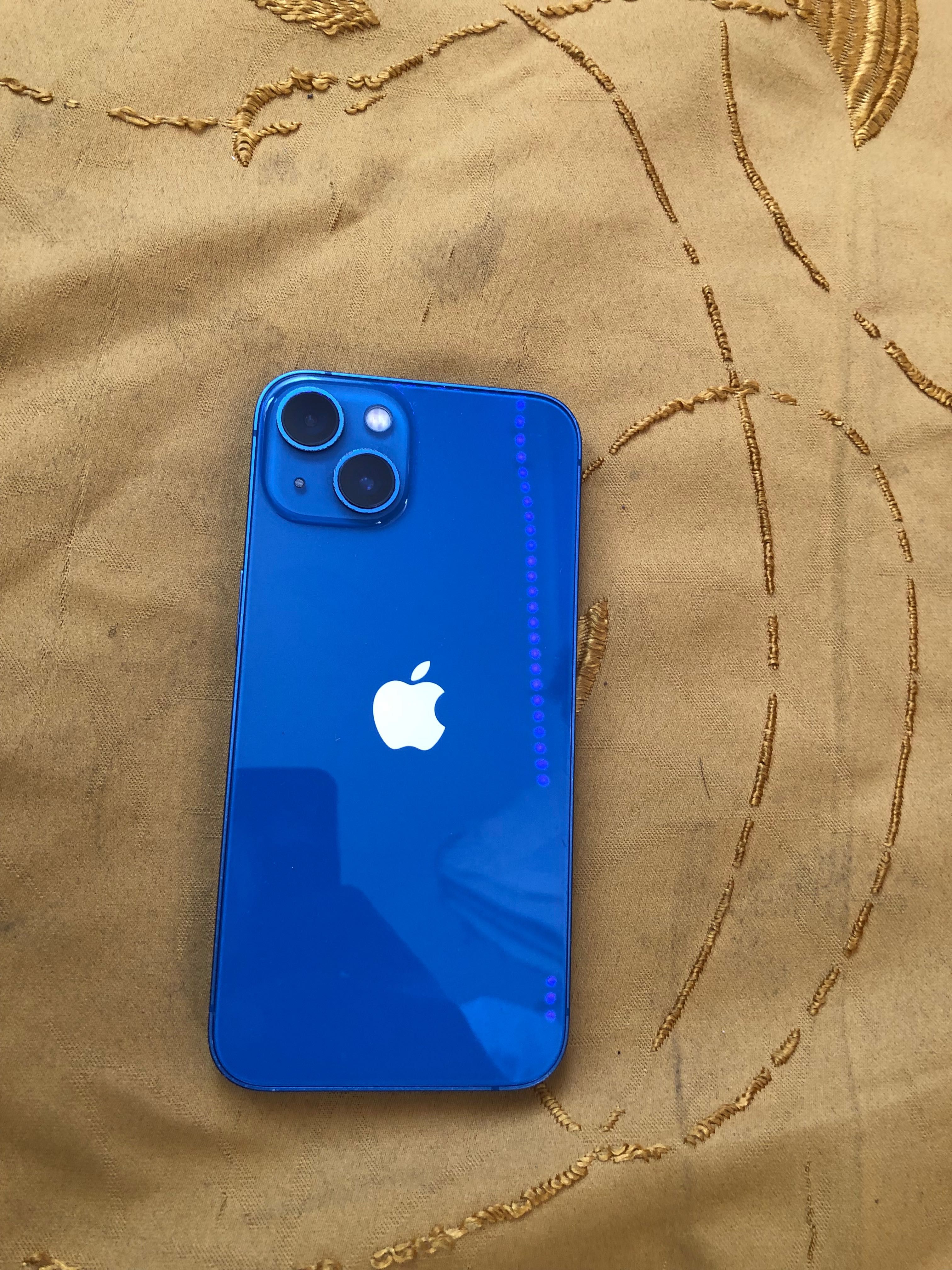 iphone 13 128g 600 лв