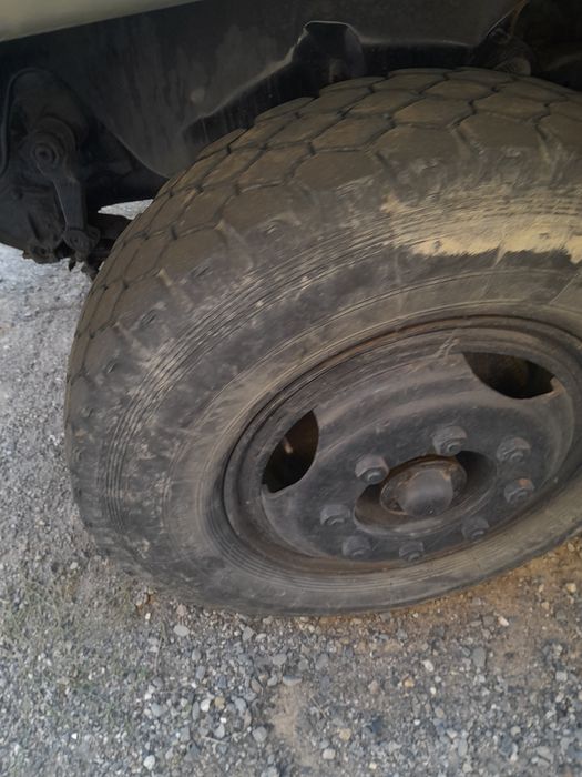 Зил камаз балон сотилади