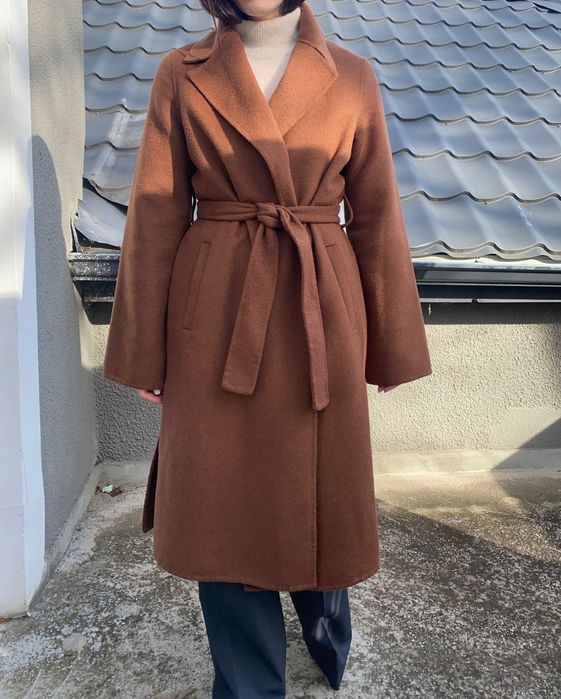 Вълнено палто тип халат Zara в кафяво