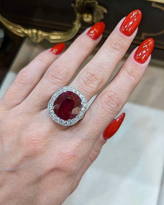 Natural Ruby (Натуралний рубин)