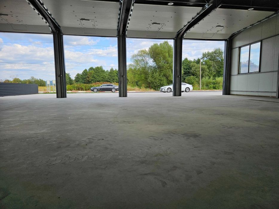 Usi de garaj sectionale / industriale / culisante / tip rulou