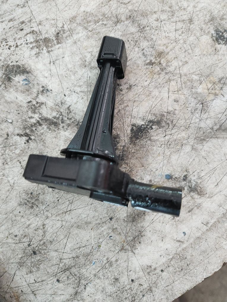 Датчик за ниво на масло за Huyndai i30 1.6crdi.