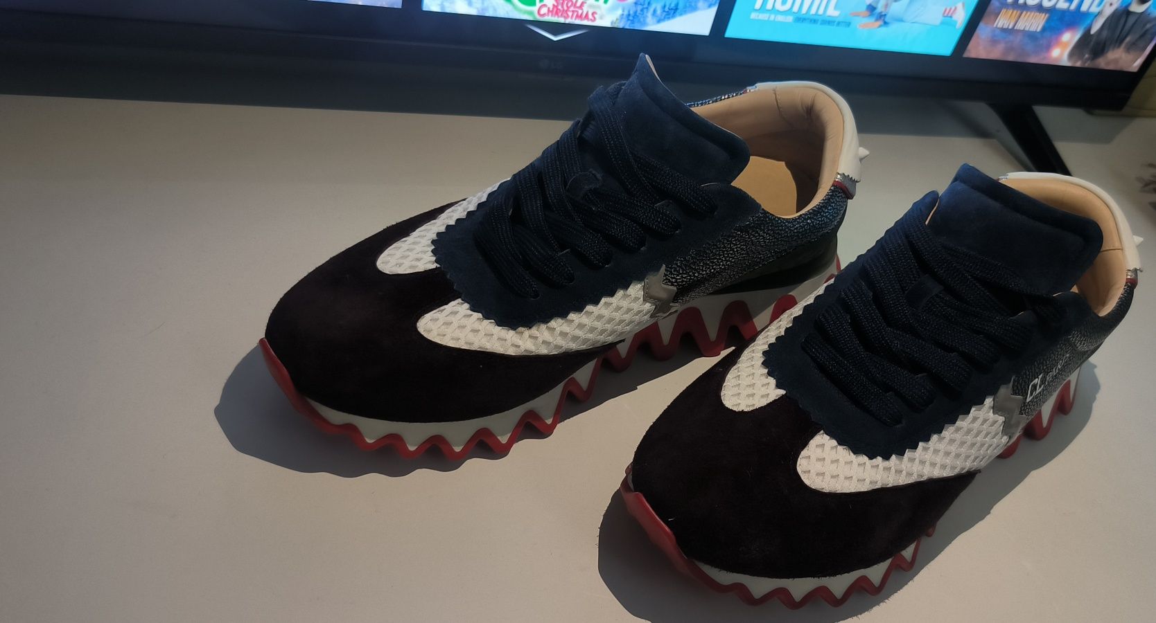 Christian Louboutin adidași