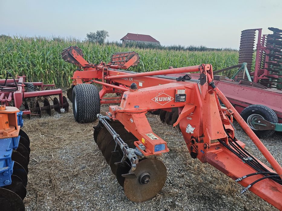disc kuhn plug freza semanatoare coasa grebla mea