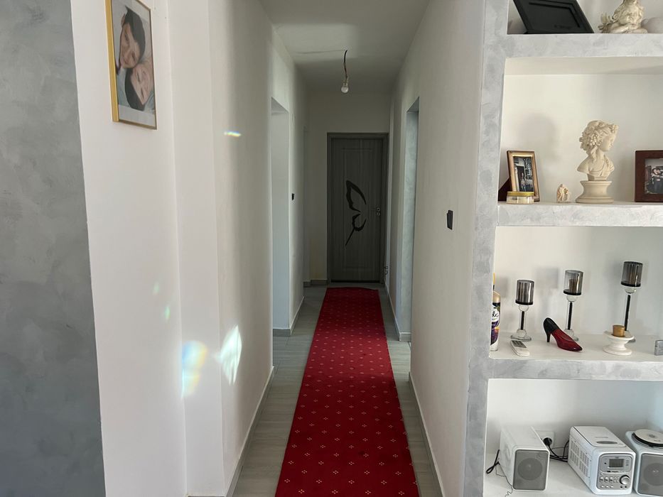 Casă de vânzare lângă Hațeg