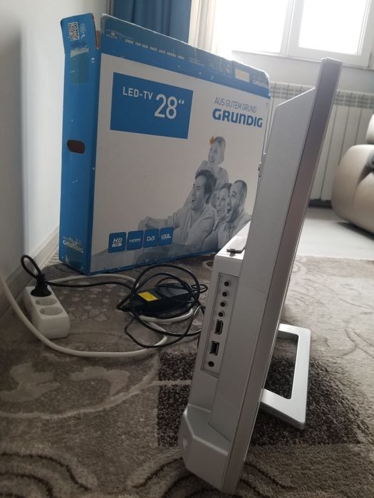 TV LED Grundig 28 Inch HD Nou