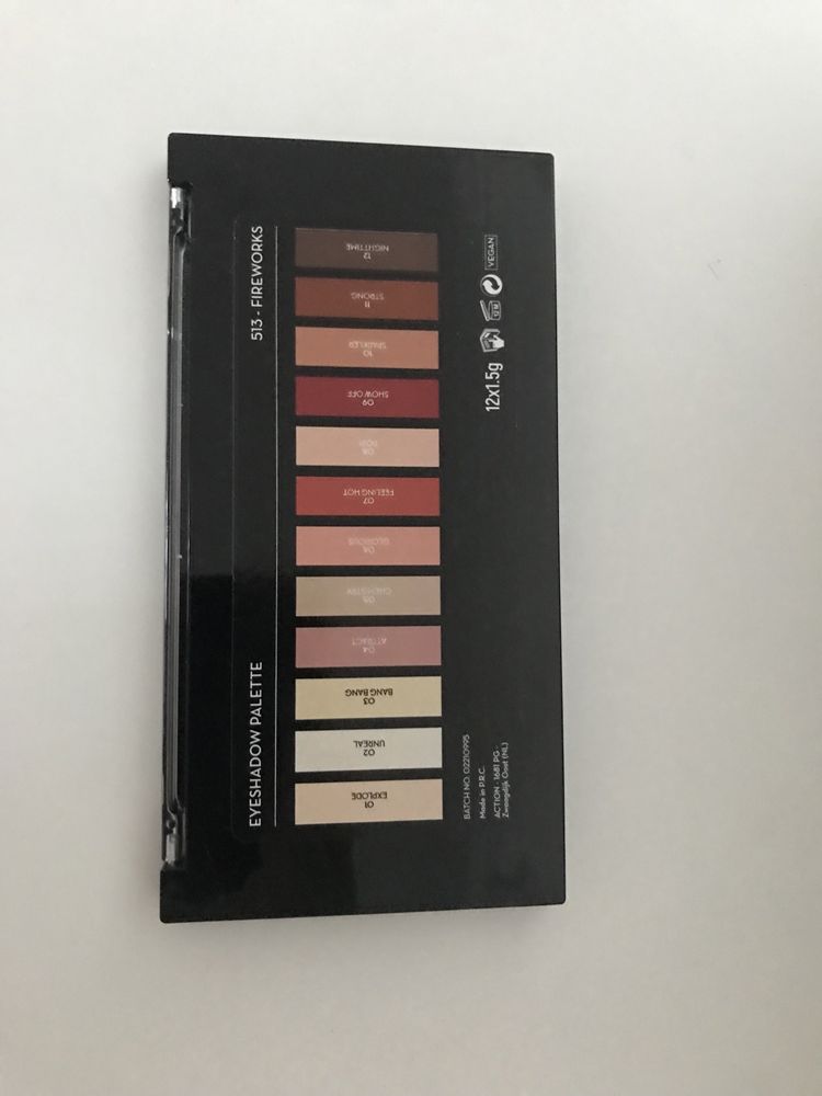 Trusa Machiaj EYESHADOW PALETTE 12 culori