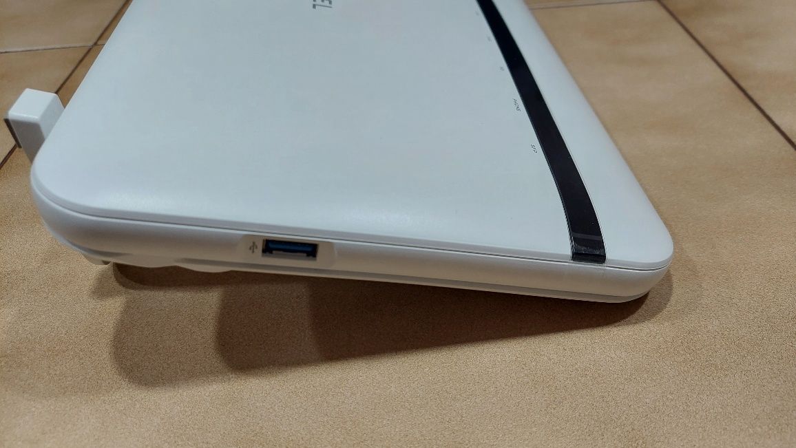 ZYXEL T-54 WIFI 6 Нов..
