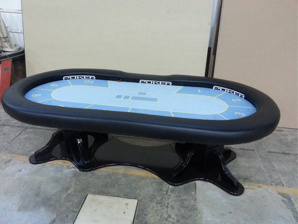 Produc mese de poker in 24 ore livrare rapida din STOC CustomTables.eu