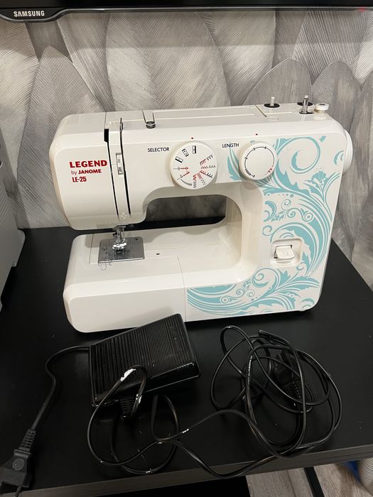 Швейная машина Janome Legend LE-25