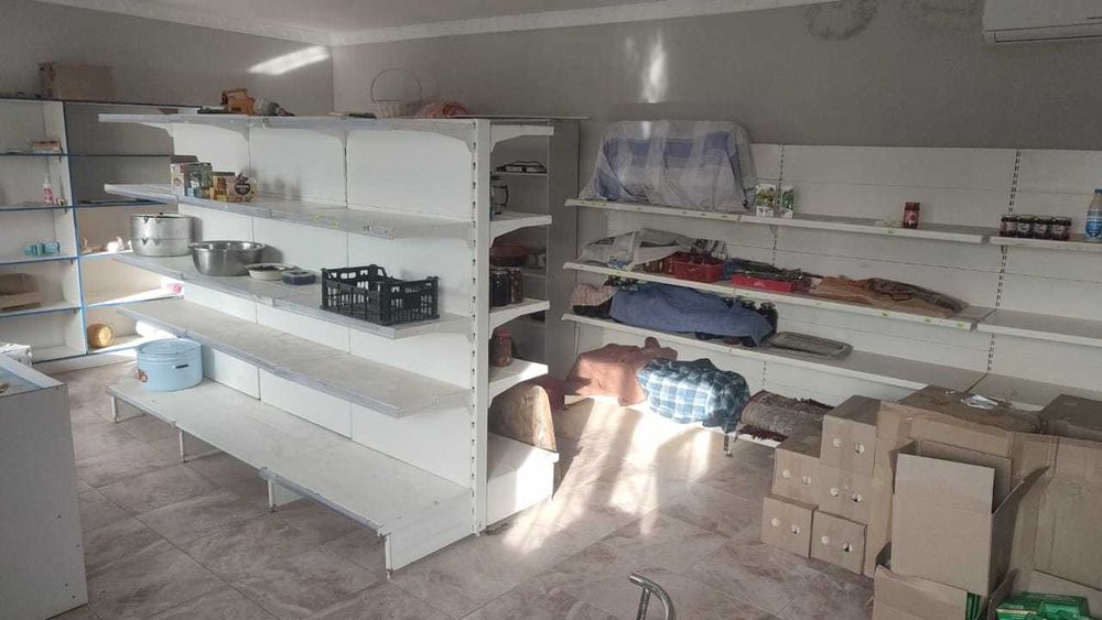 Жалға беріледі, адам в аренду здание