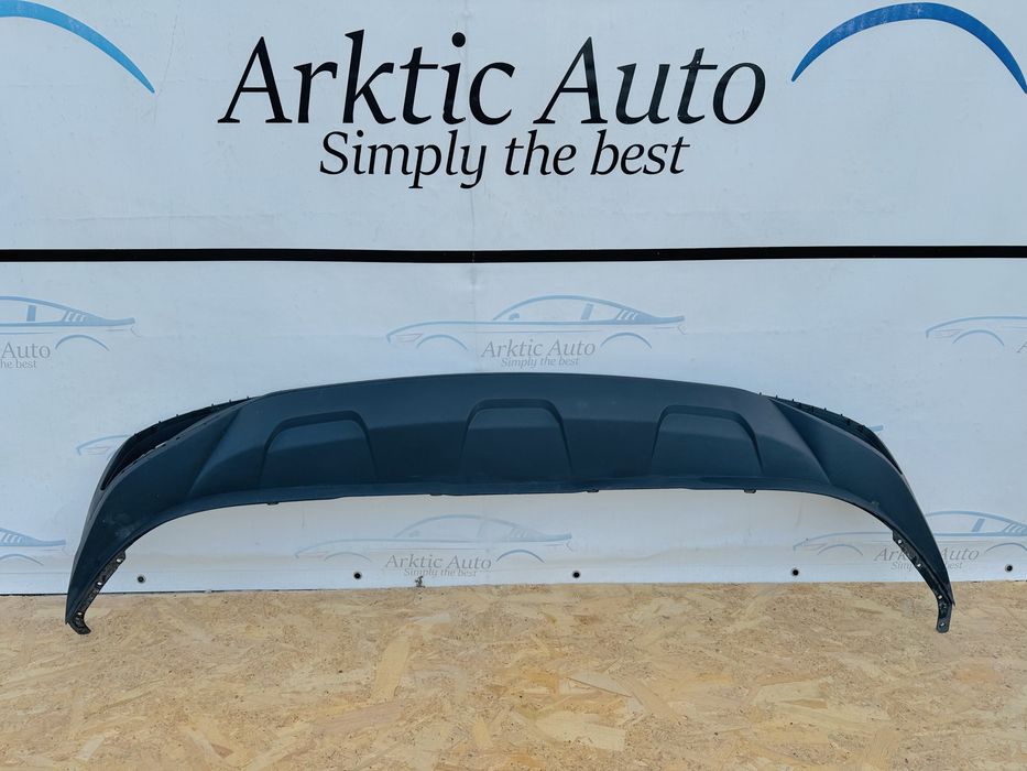 Spoiler inferior bara spate Audi Q8 S Line cod 4M8807521