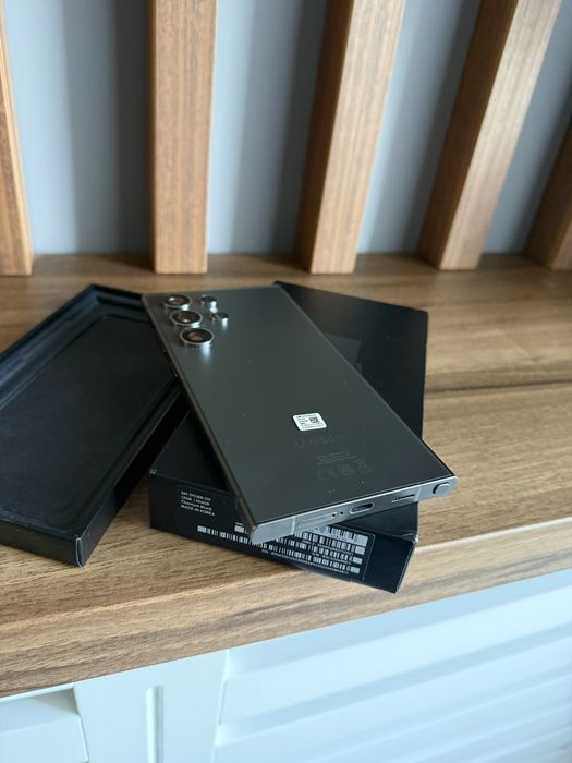 Samsung Galaxy S24 Ultra - Ca Nou