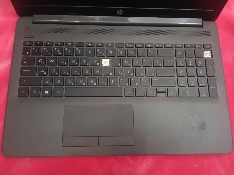 Noutbook HP juda zor ishlaydi ideal