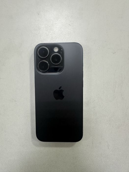 Продам айфон 15 про в хорошем состоянии