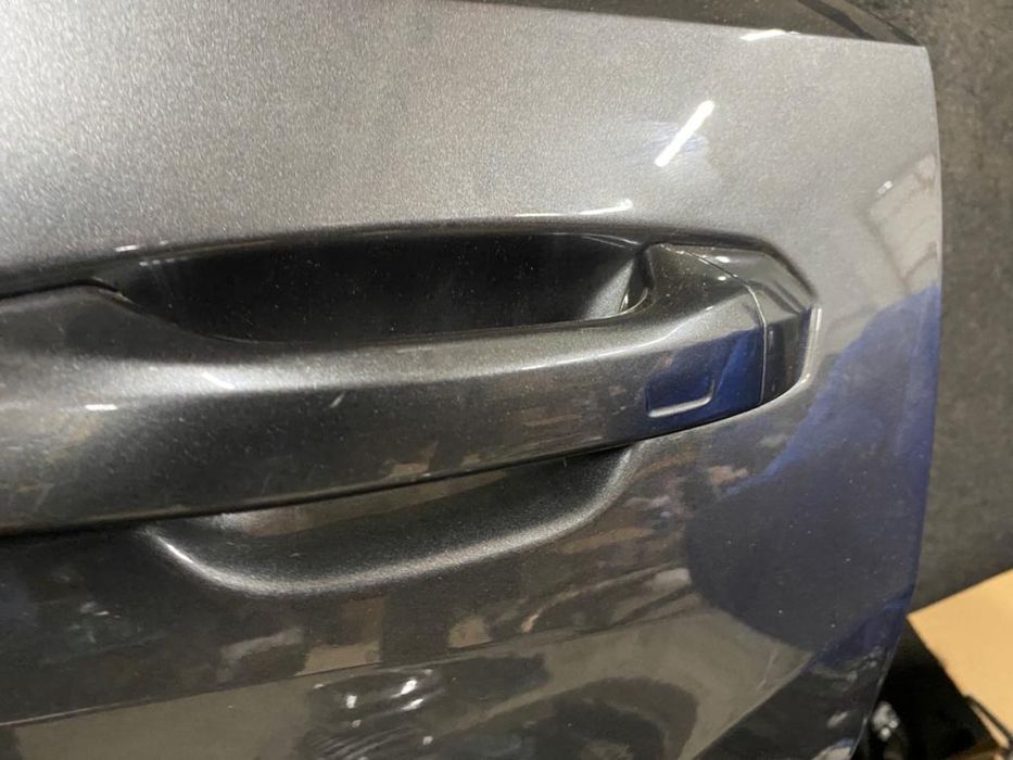 Usa Usi stanga Audi q8 4m8 fata spate geam maner