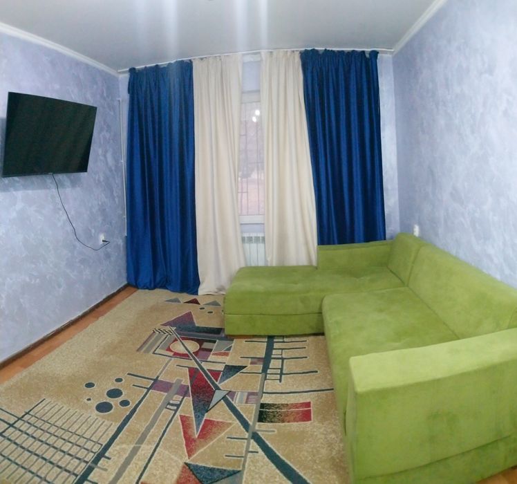 Квартира возле Плазы, центр.