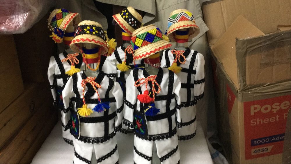 Sticle artizanale cu sculptura interioara, personalizate. Cadou