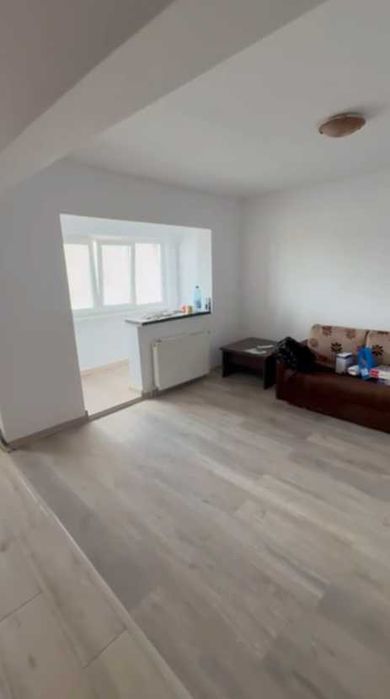 Zugrav/Vopsitor - Renovari Interioare