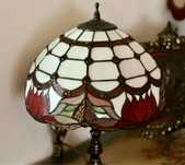 Lampă / Veioză stil Tiffany *** vintage / antic / retro ***