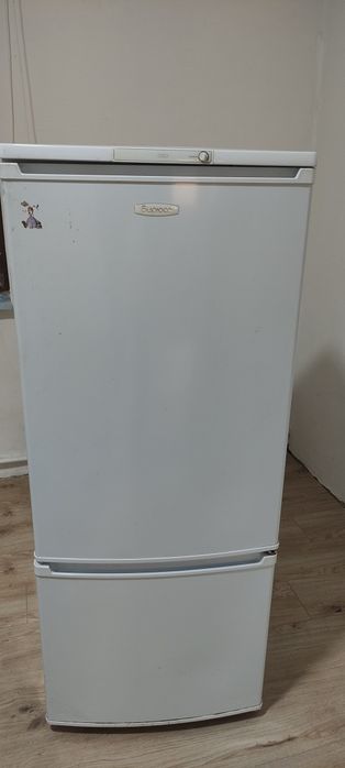 Холодильник Бирюса сотилади