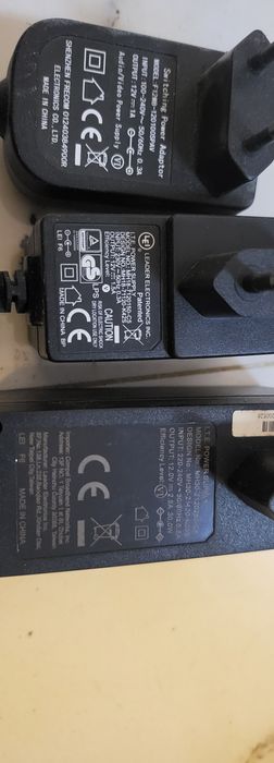 Alimentatoare, încărcătoare 12v cu 1A, 1,5, 2A