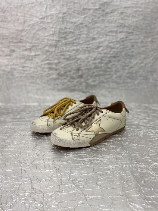 Tenisi Adidasi Golden Goose, tip Premium