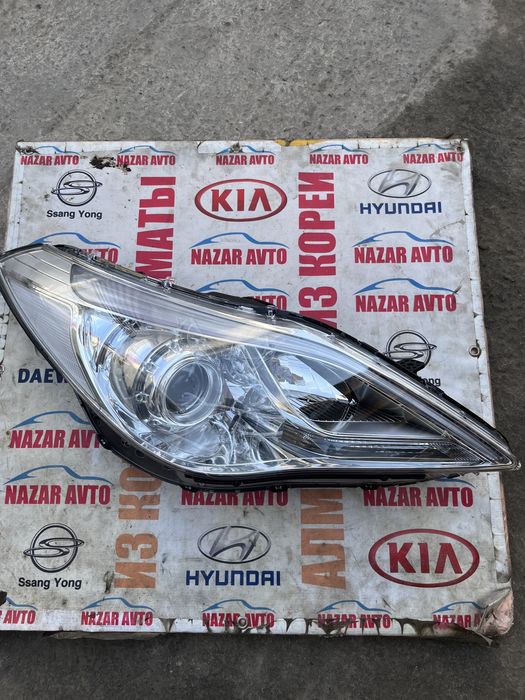 Фара в оригинале, новая на grandeur