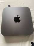 Apple mini mac i5 8gb DDR 4 , si monitor samsung