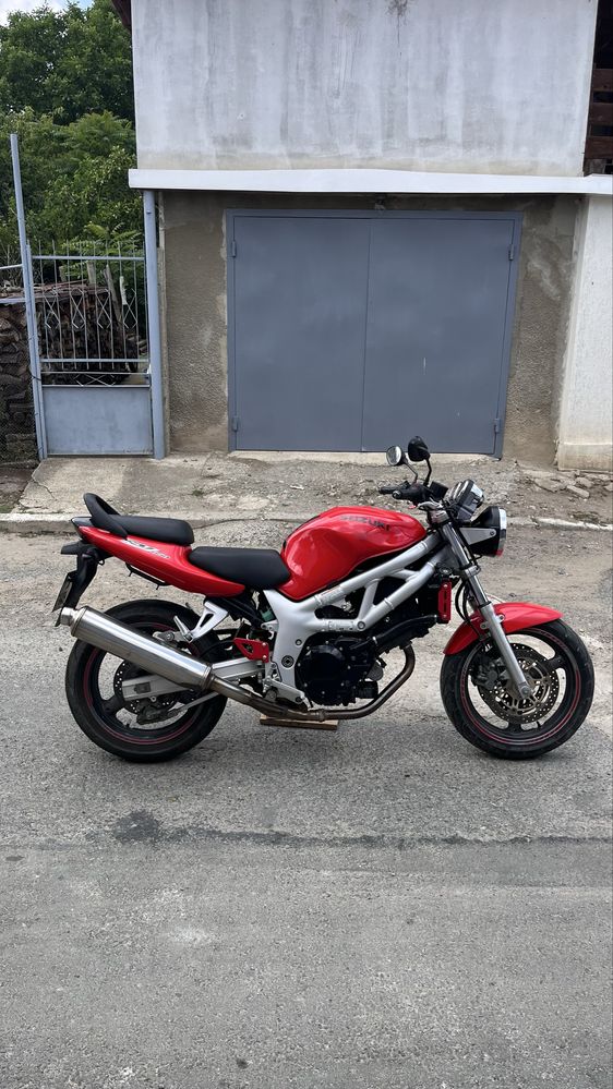 Suzuki SV650 мотора има леки забележки