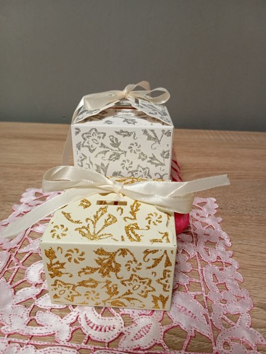 Тойбастар бонбоньерки