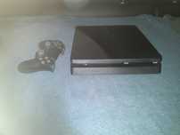 Ps 4 slim MODAT 11.0 sau 9.00 HDD 500 TB  cu  FC  25 gta v