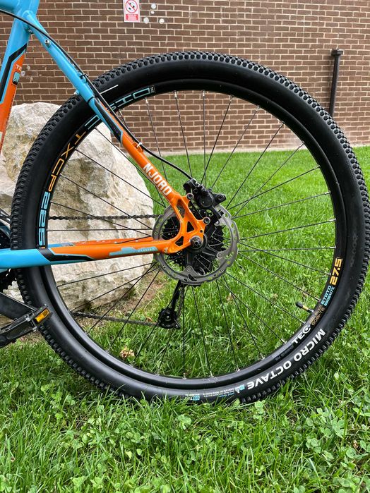 MTB Crescent Njord 27.5 cadru M cu furca RockShox