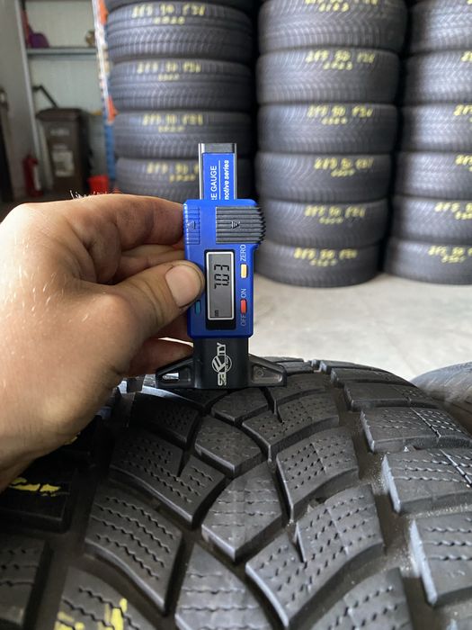 Anvelope iarna 225/45/18 Goodyear Ultra Grip RFT 225 45 18 R18