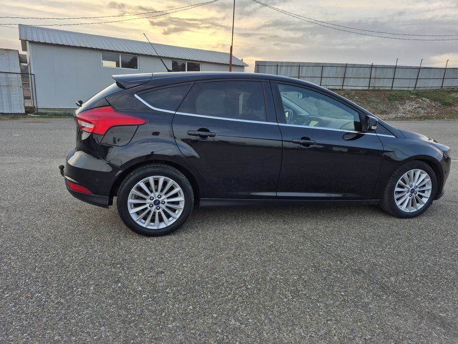 Ford  focus titanium 2l tdi euro6