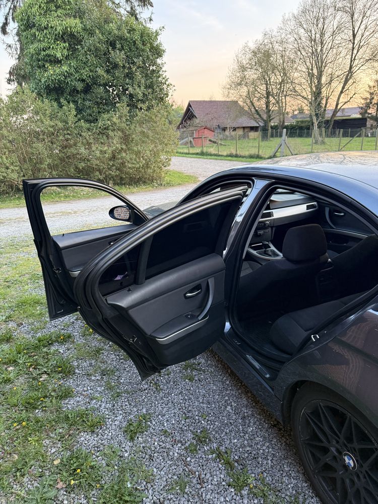 BMW  seria 3 e90