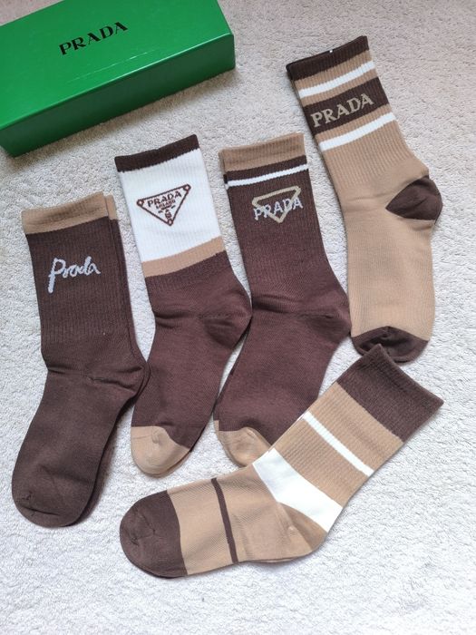 Дамски красиви чорапи