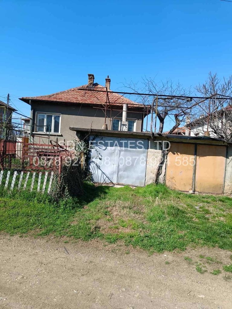 Продава се Къща в Казанлък - 80 кв.м за 1371 €/кв.м - Снимка #1