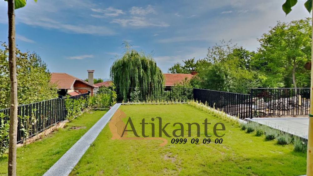Продава се Къща в София, Симеоново - 522 кв.м за 2874 €/кв.м - Снимка #2