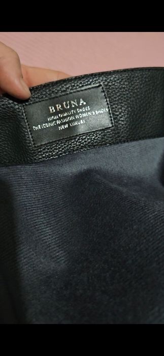 Продам кожаные сапоги