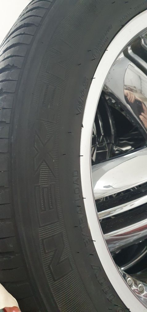 Продам диски хром R20 с резиной Nexen 265/50R20