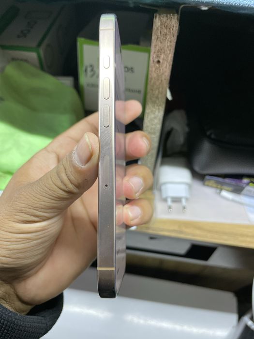 Iphone 16 pro juda idial holatlari