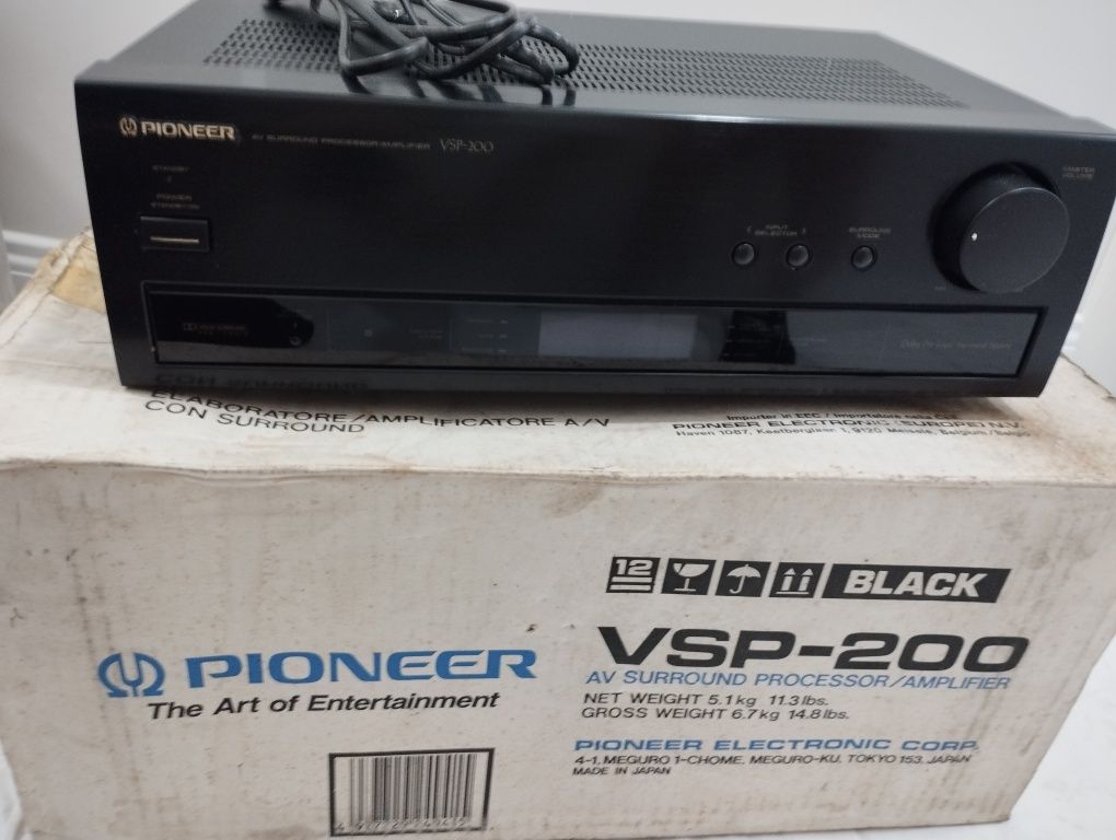 Усилвател Pioneer VSP-200