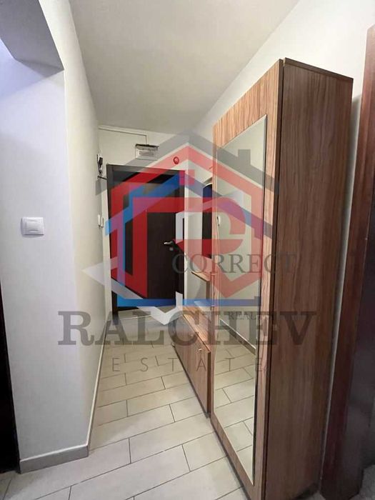 Тристаен апартамент под наем / Гръцка махала