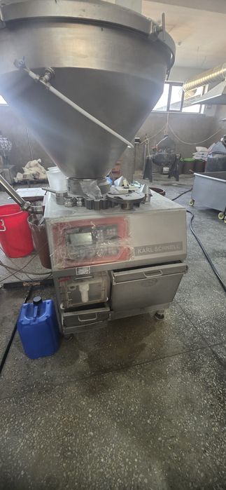 Продаётся профессиональный вакуумный шприц Karl Schnell (Германия).