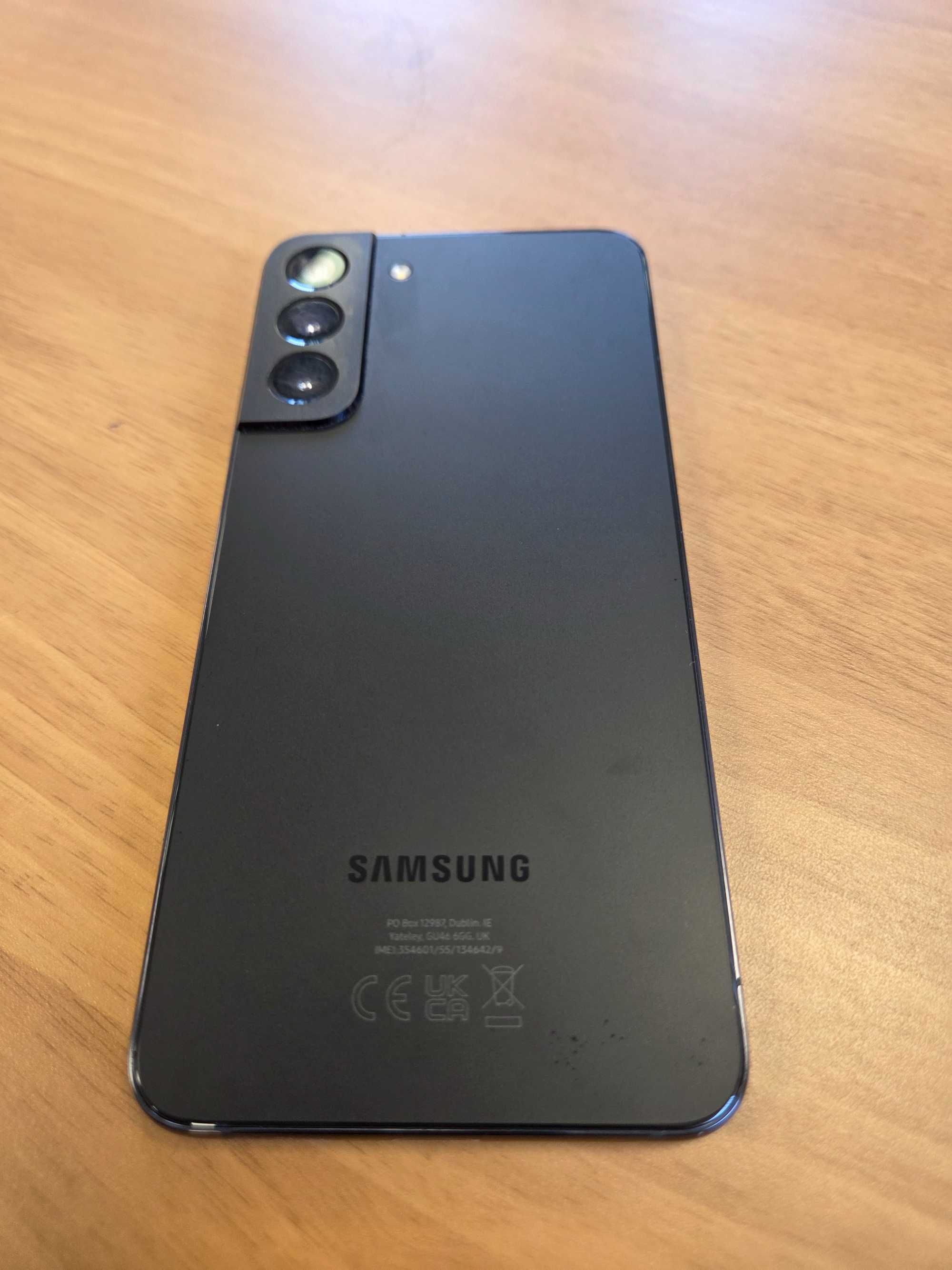Самсунг s22 plus