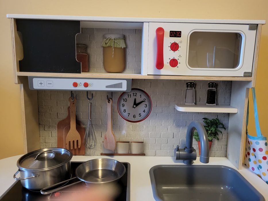 Дървена детска кухня със звуци