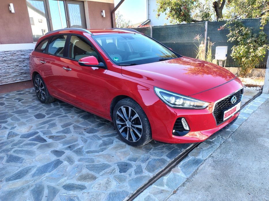 Hyundai i30 1.6 crdi/ dotări Premium/130.000km