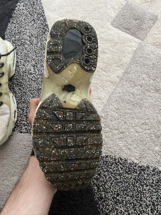 Nike air max plus tn marime 43 stare buna un singur defect, la poza 2