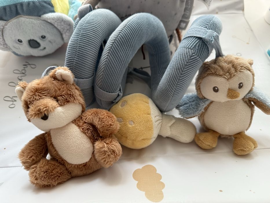 Бебешки играчки 0-18 месеца